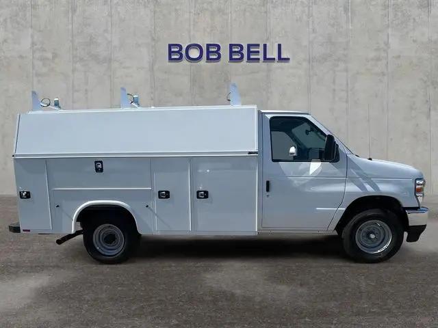 2026 Ford E-350 Cutaway E-Series Cutaway