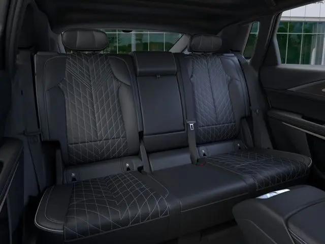 2026 Cadillac iQ V-Series w/1SM