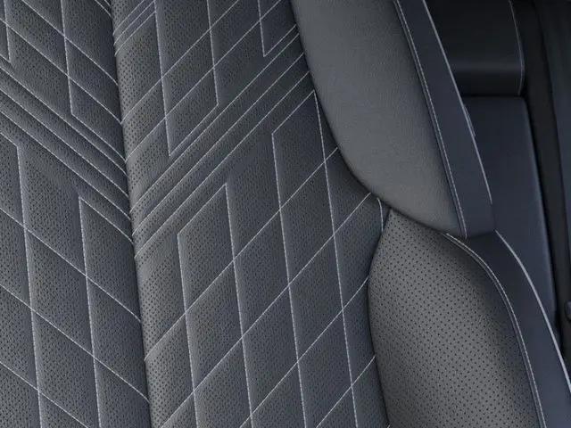2026 Cadillac iQ V-Series w/1SM