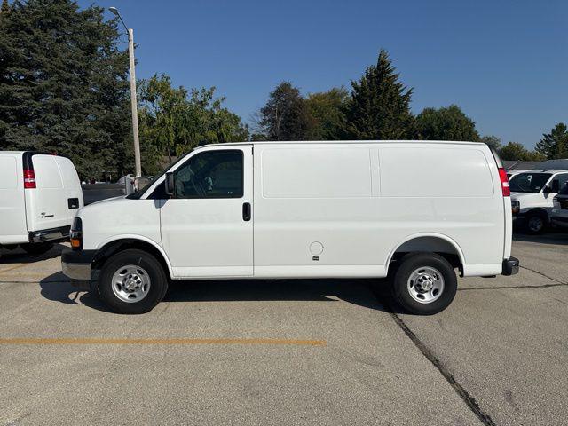 2025 Chevrolet Express Cargo Van RWD 3500 Regular Wheelbase WT