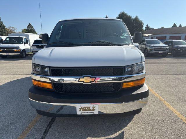 2025 Chevrolet Express Cargo Van RWD 3500 Regular Wheelbase WT