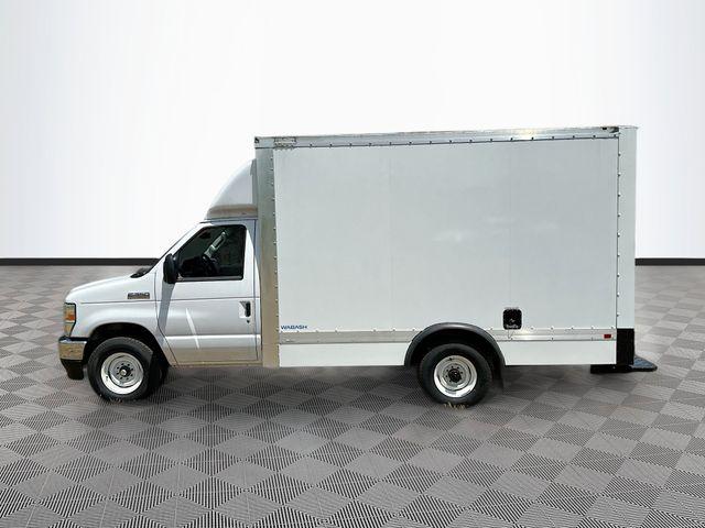 2025 Ford E-350 Cutaway Base