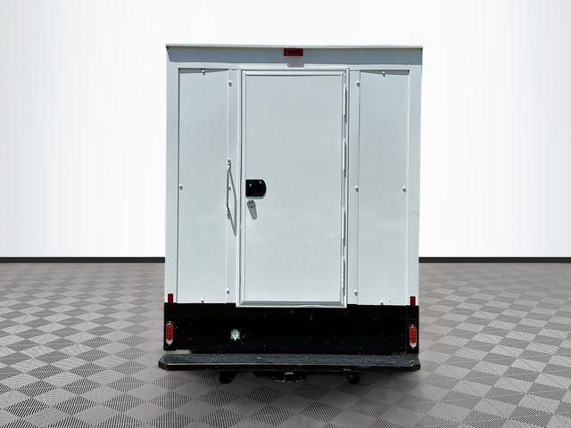 2025 Ford E-350 Cutaway Base