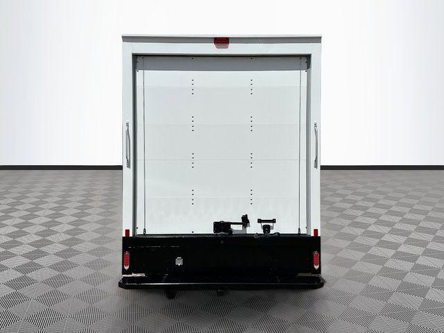 2025 Ford E-350 Cutaway Base
