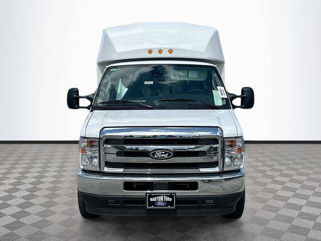 2026 Ford E-350 Cutaway Base