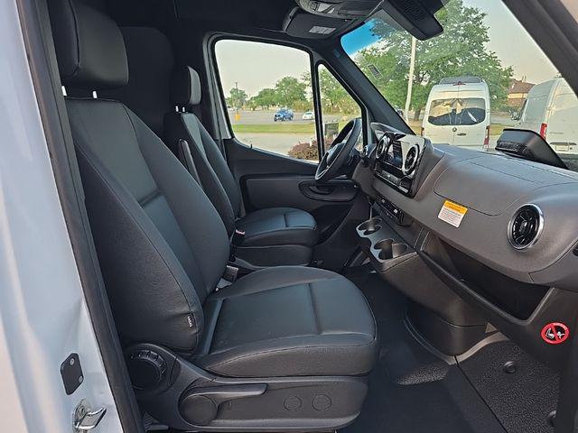 2025 Mercedes-Benz Sprinter 2500 High Roof 4-Cyl Diesel