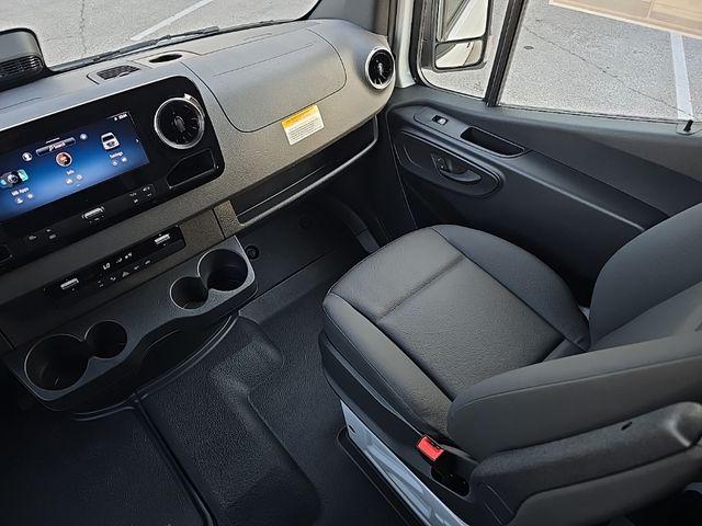 2025 Mercedes-Benz Sprinter 2500 High Roof 4-Cyl Diesel