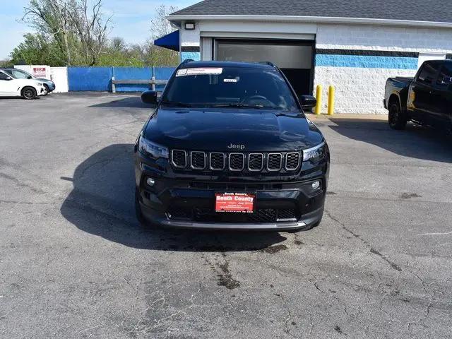 2026 Jeep Compass Latitude Altitude