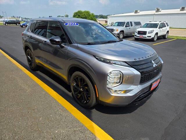 2023 Mitsubishi Outlander SE Black Edition S-AWC