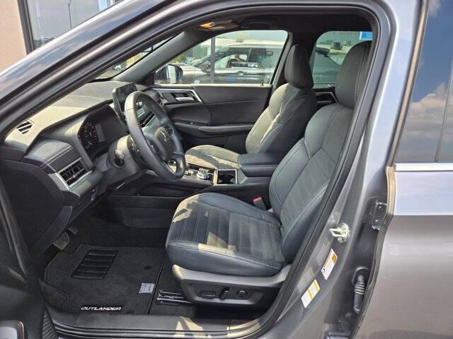 2023 Mitsubishi Outlander SE Black Edition S-AWC