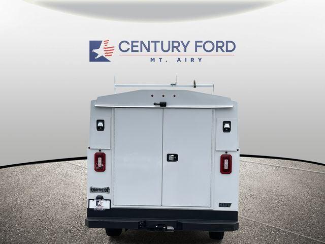 2025 Ford Transit Cutaway Cutaway