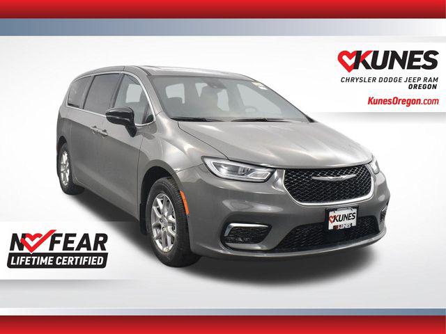 2025 Chrysler Pacifica PACIFICA SELECT