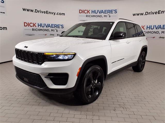 2023 Jeep Grand Cherokee Altitude X 4x4