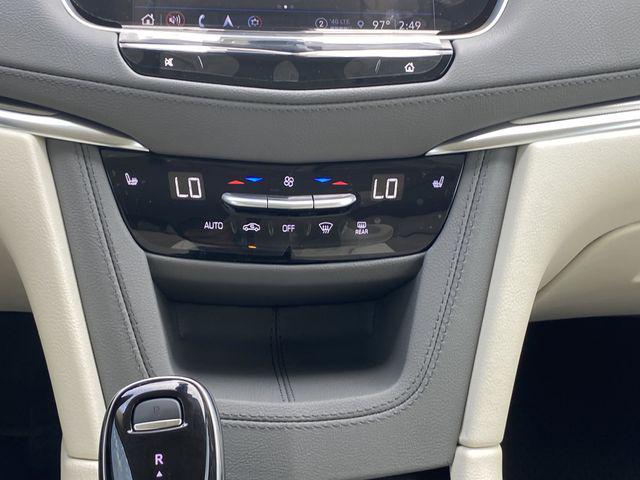 2025 Cadillac XT5 FWD Premium Luxury