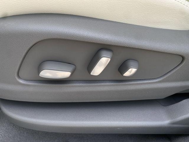 2025 Cadillac XT5 FWD Premium Luxury
