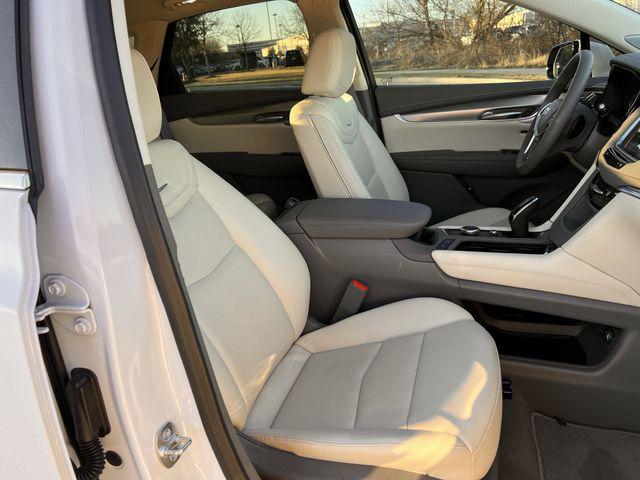 2025 Cadillac XT5 FWD Premium Luxury