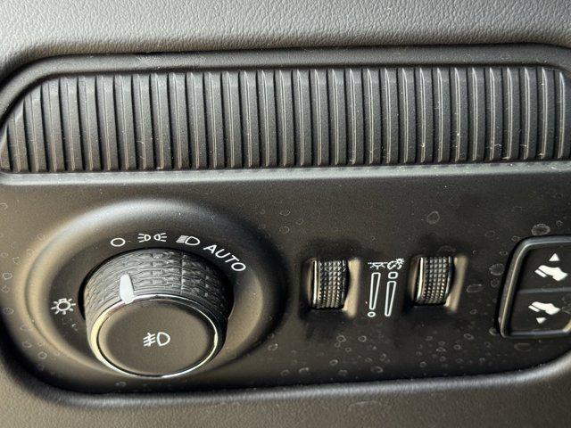 2024 Jeep Grand Wagoneer L Series III Obsidian 4x4