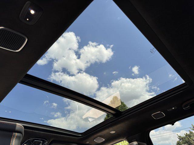 2024 Jeep Grand Wagoneer L Series III Obsidian 4x4