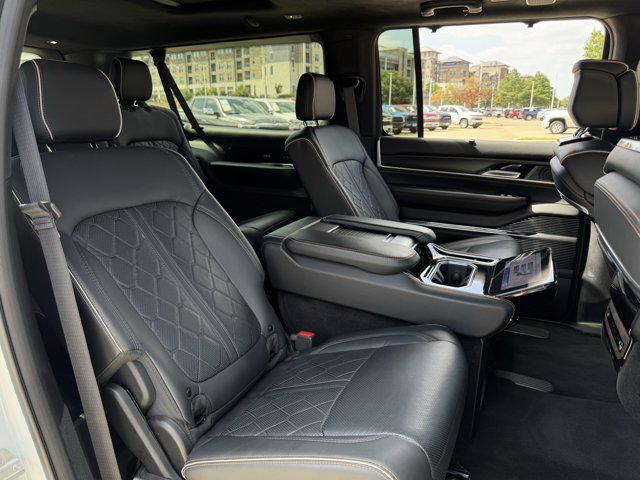 2024 Jeep Grand Wagoneer L Series III Obsidian 4x4
