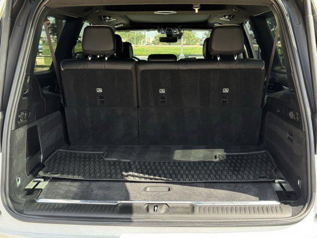 2024 Jeep Grand Wagoneer L Series III Obsidian 4x4