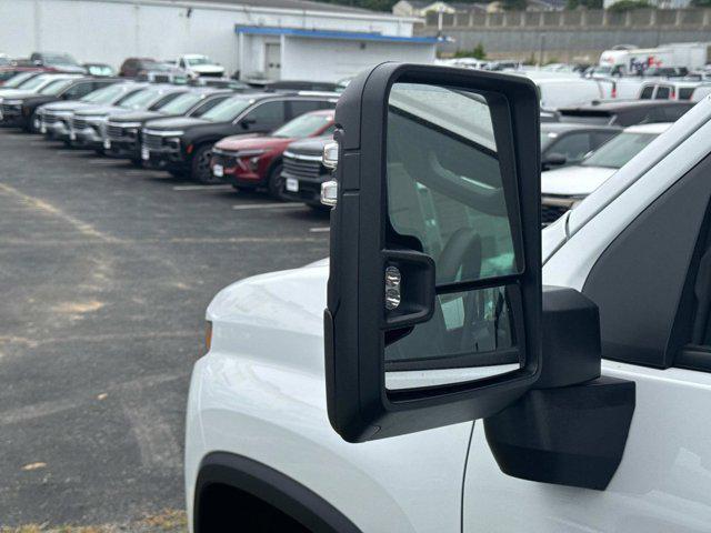 2025 Chevrolet Silverado 3500HD Work Truck