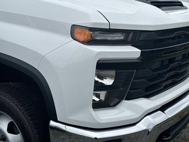 2025 Chevrolet Silverado 3500HD Work Truck