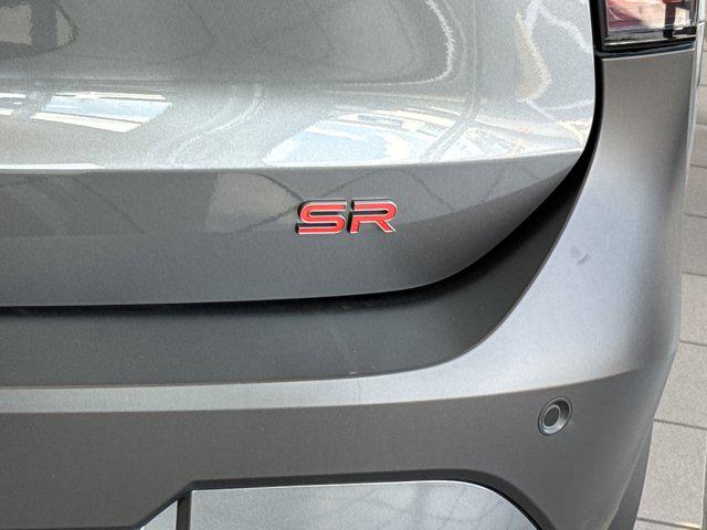 2025 Nissan Kicks SR FWD