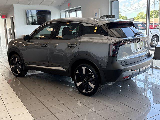 2025 Nissan Kicks SR FWD