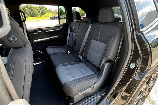 2026 GMC Acadia Elevation FWD