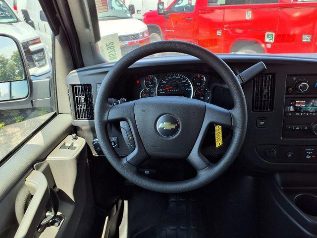 2025 Chevrolet Express Cargo Van RWD 3500 Regular Wheelbase WT