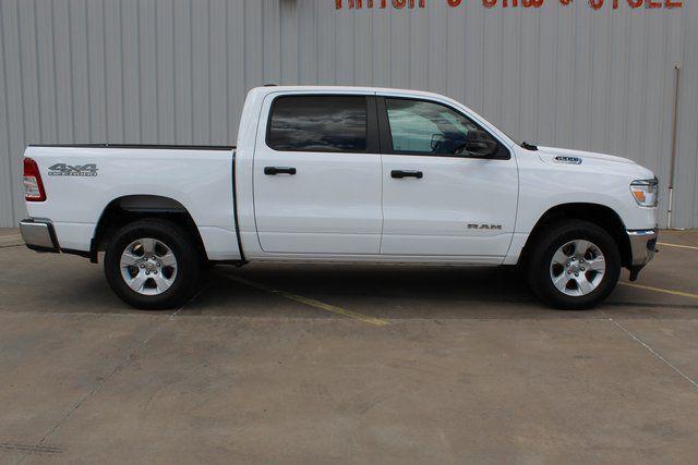 2023 Ram 1500 Big Horn Crew Cab 4x4 5'7" Box