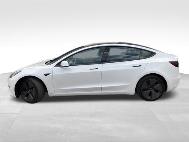 2021 Tesla Model 3 Standard Range Plus Rear-Wheel Drive