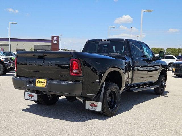 2026 RAM Ram 3500 RAM 3500 TRADESMAN CREW CAB 4X4 8 BOX