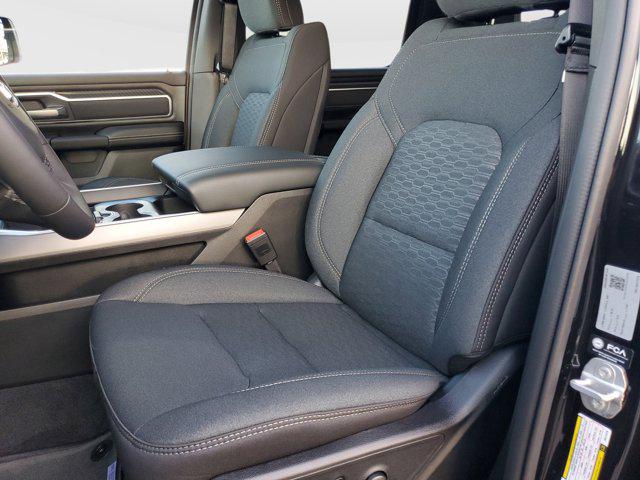 2025 Ram 1500 Big Horn Crew Cab 4x4 5'7" Box