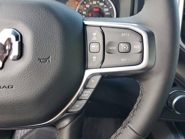 2025 Ram 1500 Big Horn Crew Cab 4x4 5'7" Box