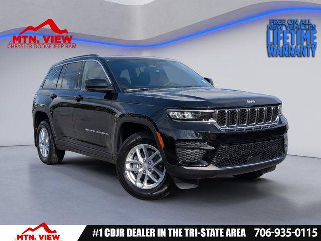 2025 Jeep Grand Cherokee GRAND CHEROKEE LAREDO X 4X4