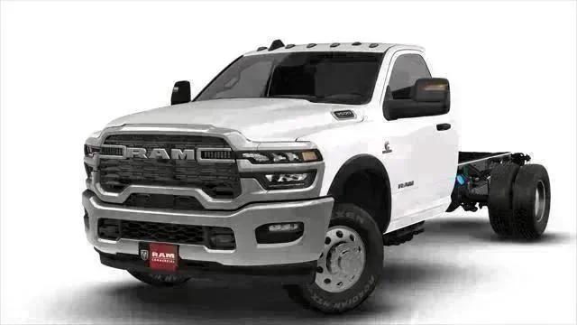 2026 RAM 3500 Chassis RAM 3500 BIG HORN CHASSIS REGULAR CAB 4X4 84 CA