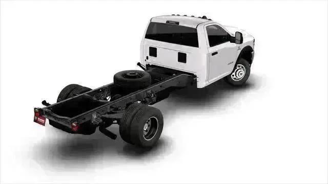 2026 RAM 3500 Chassis RAM 3500 BIG HORN CHASSIS REGULAR CAB 4X4 84 CA
