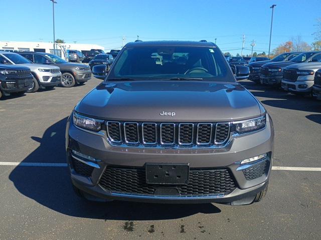 2025 Jeep Grand Cherokee GRAND CHEROKEE LIMITED 4X4 2025 Jeep Grand Cherokee GRAND CHEROKEE LIMITED 4X4
