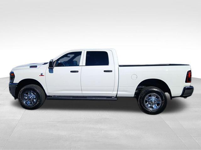 2026 RAM Ram 3500 RAM 3500 TRADESMAN CREW CAB 4X4 64 BOX 2026 RAM Ram 3500 RAM 3500 TRADESMAN CREW CAB 4X4 64 BOX