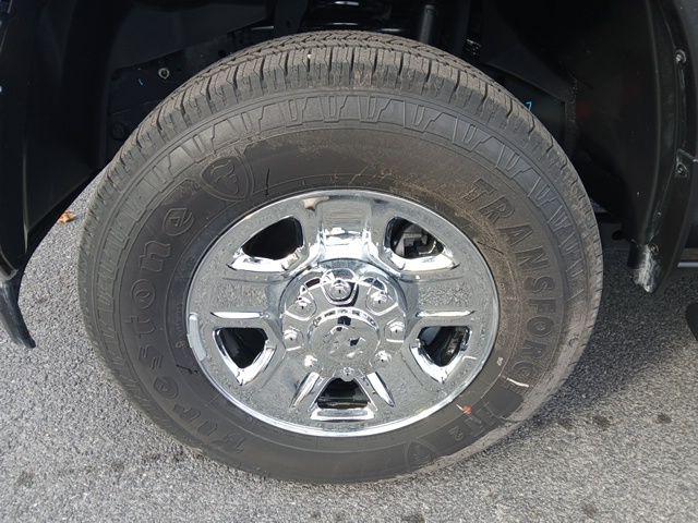 2026 RAM Ram 3500 RAM 3500 TRADESMAN CREW CAB 4X4 64 BOX