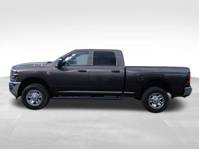 2026 RAM Ram 3500 RAM 3500 TRADESMAN CREW CAB 4X4 64 BOX 2026 RAM Ram 3500 RAM 3500 TRADESMAN CREW CAB 4X4 64 BOX
