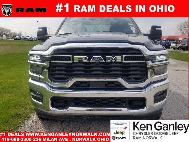 2026 RAM Ram 3500 RAM 3500 BIG HORN CREW CAB 4X4 8 BOX