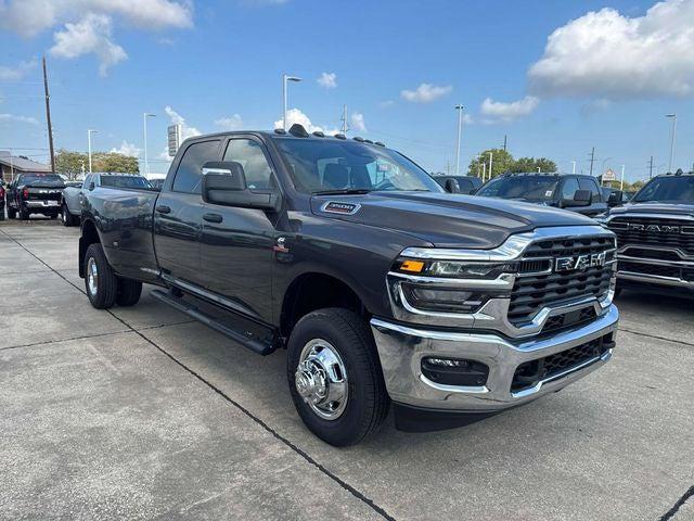 2026 RAM Ram 3500 RAM 3500 TRADESMAN CREW CAB 4X4 8 BOX 2026 RAM Ram 3500 RAM 3500 TRADESMAN CREW CAB 4X4 8 BOX