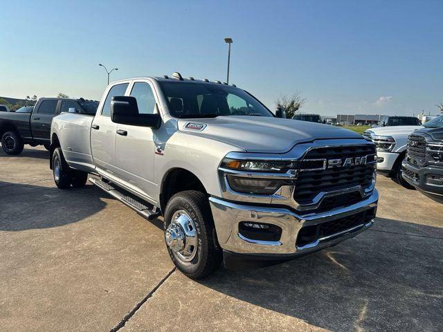 2026 RAM Ram 3500 RAM 3500 TRADESMAN CREW CAB 4X4 8 BOX 2026 RAM Ram 3500 RAM 3500 TRADESMAN CREW CAB 4X4 8 BOX