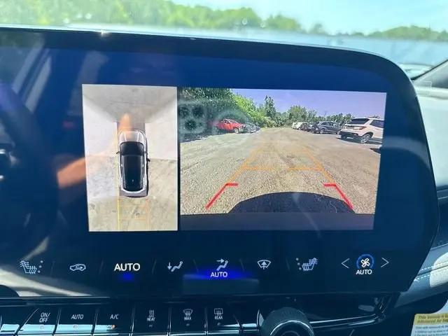 2025 Chevrolet V Blazer eAWD LT
