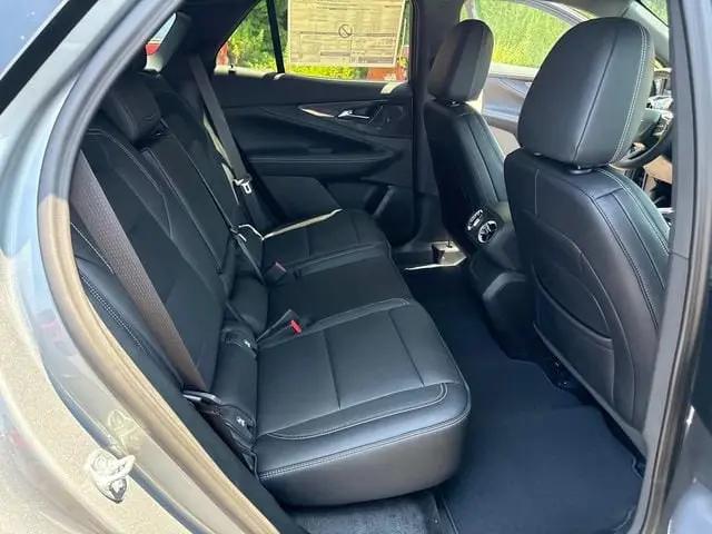 2025 Chevrolet V Blazer eAWD LT