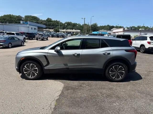 2025 Chevrolet V Blazer eAWD LT