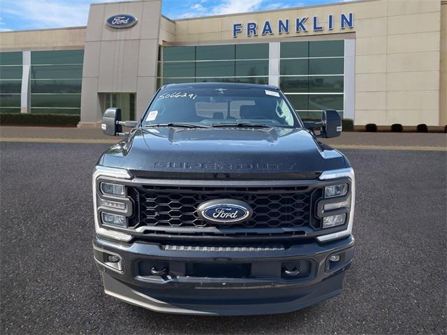 2023 Ford F-350 LARIAT