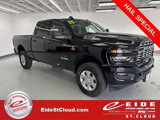 2025 RAM 2500 Big Horn Crew Cab 4x4 64 Box